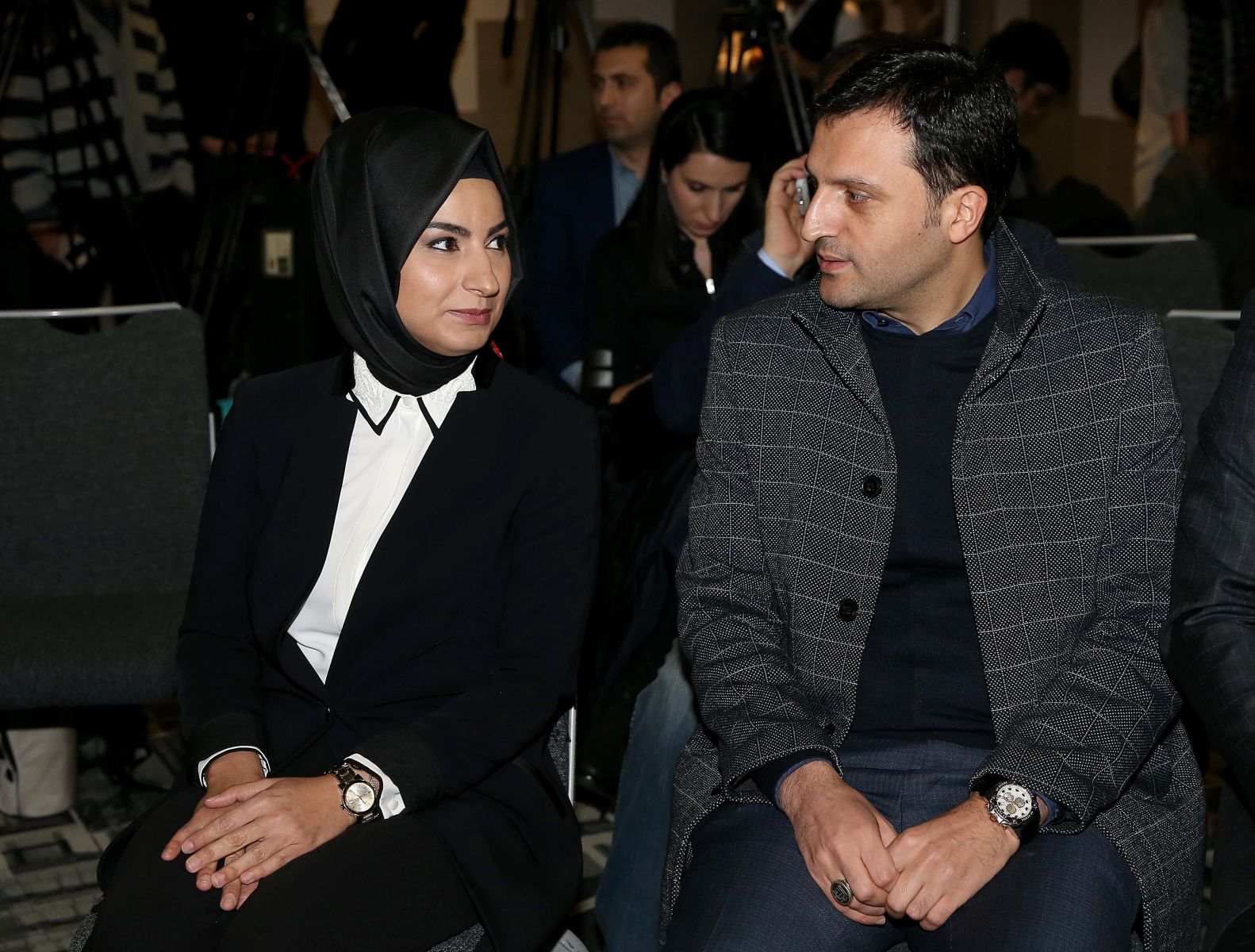 Başbakan Binali Yıldırım'ın kızı tanıtım toplantısına katıldı